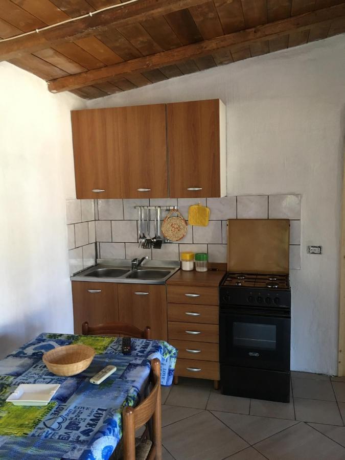 Casa Vacanza Tertenìa Екстериор снимка